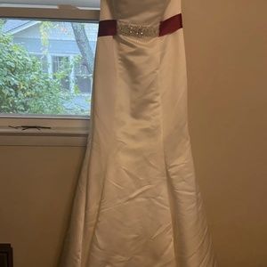 Davids bridal wedding dress